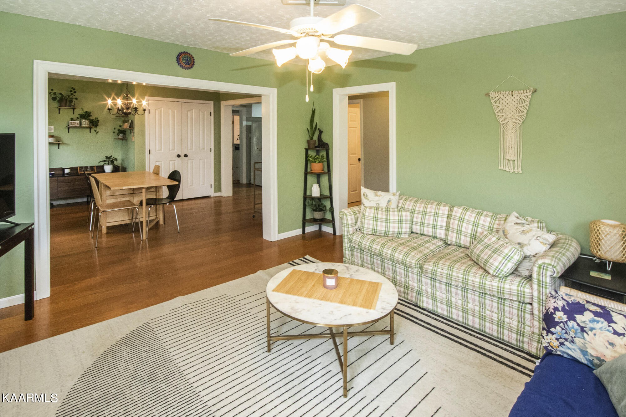 2607 Buffat Mill Road Knoxville, TN 37917 - Photo 5 of 27 Gallery Image 5
