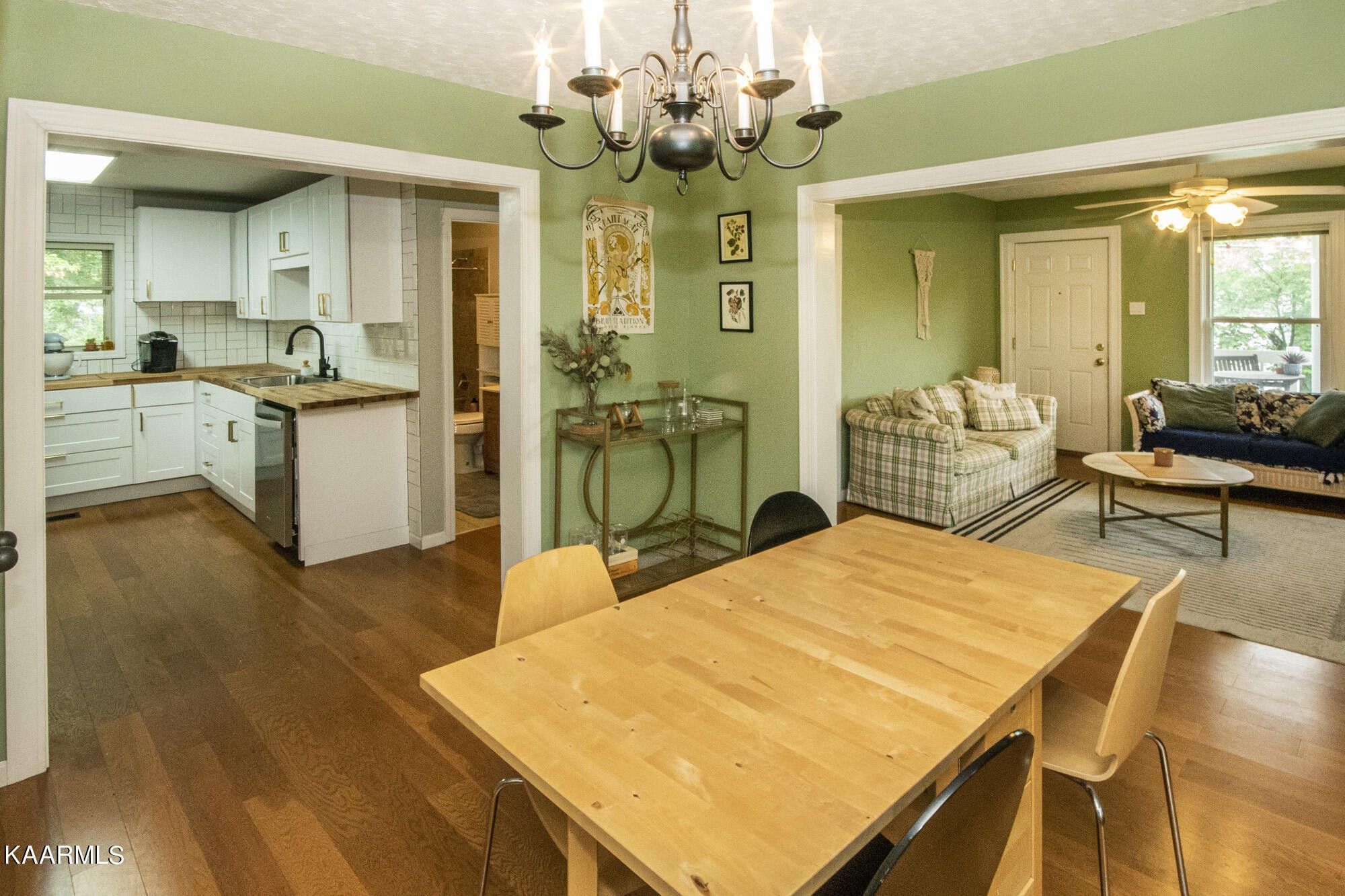 2607 Buffat Mill Road Knoxville, TN 37917 - Photo 7 of 27 Gallery Image 7