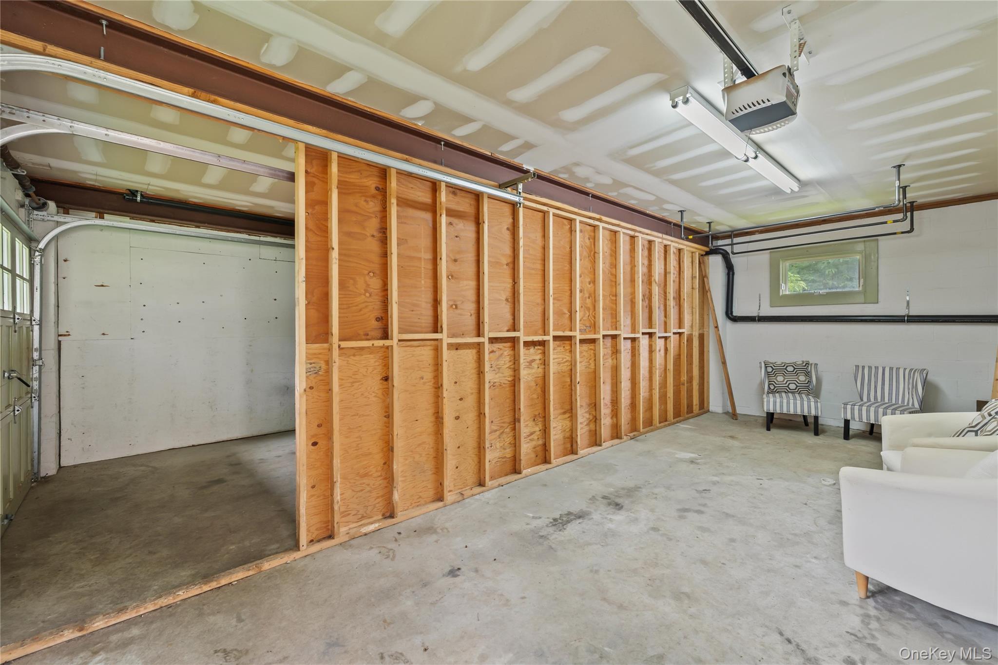 281-283 Old Haverstraw Road Congers, NY 10920 - Photo 23 of 41 a view of a garage