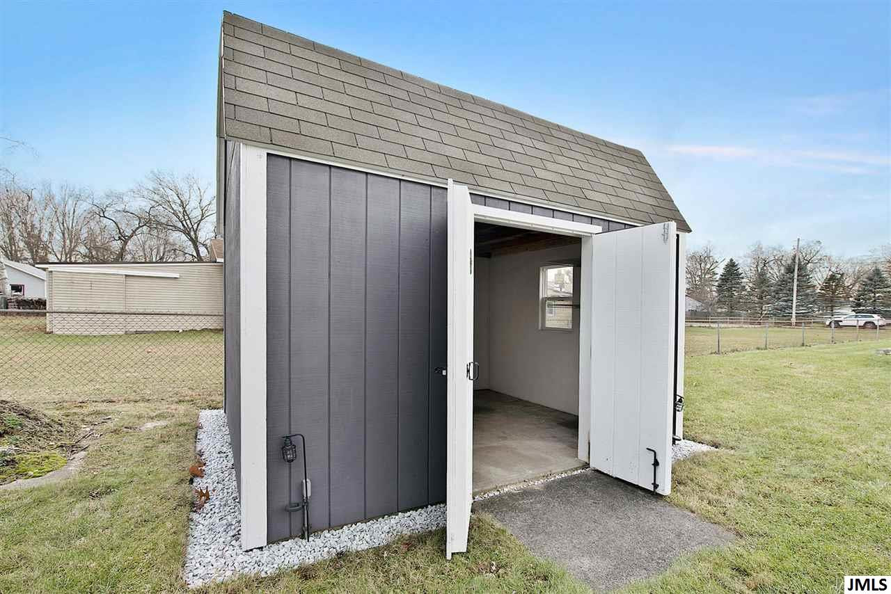 557 7th Street Michigan Center, MI 49254 - Photo 20 of 22 Photo 20