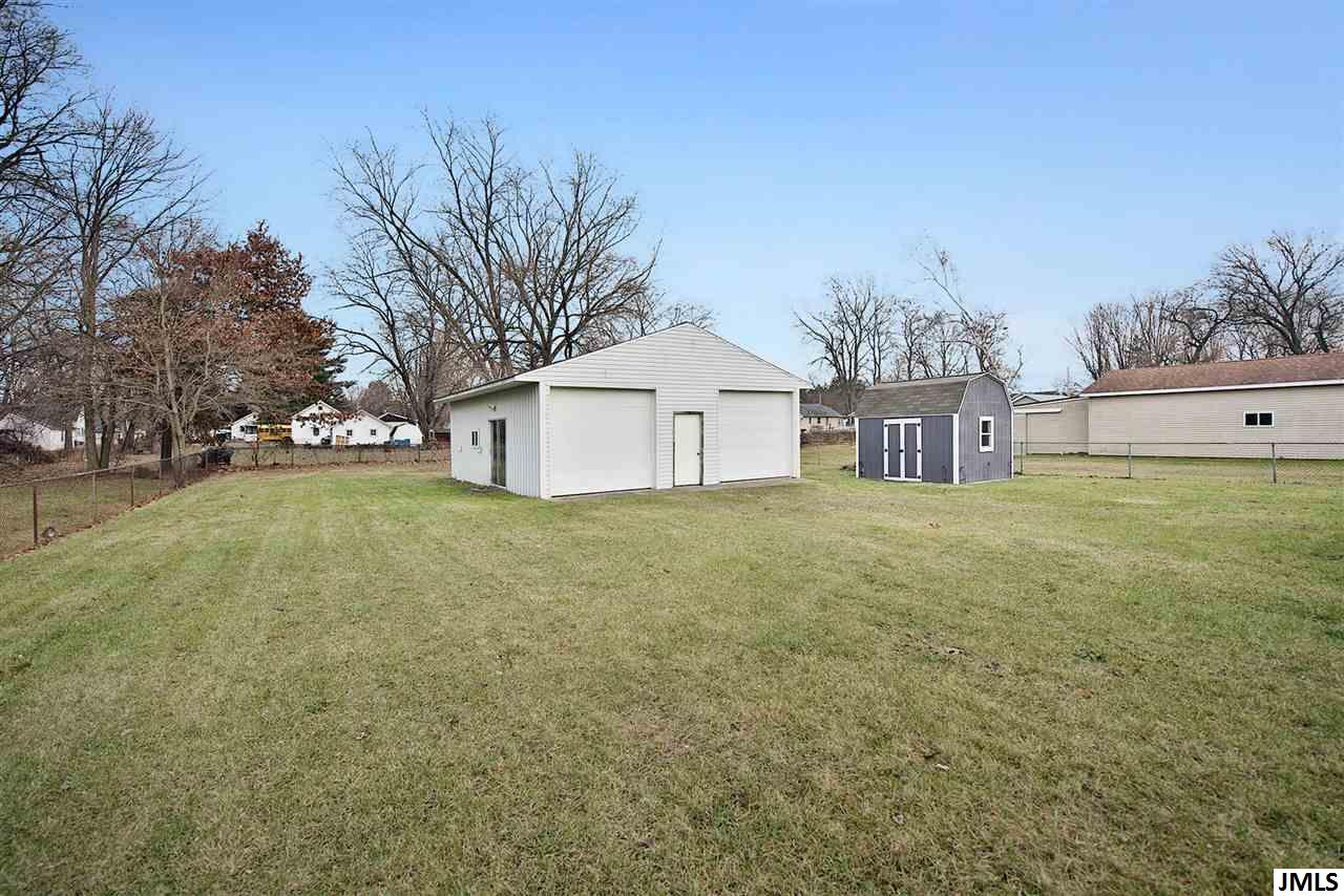 557 7th Street Michigan Center, MI 49254 - Photo 3 of 22 Photo 3