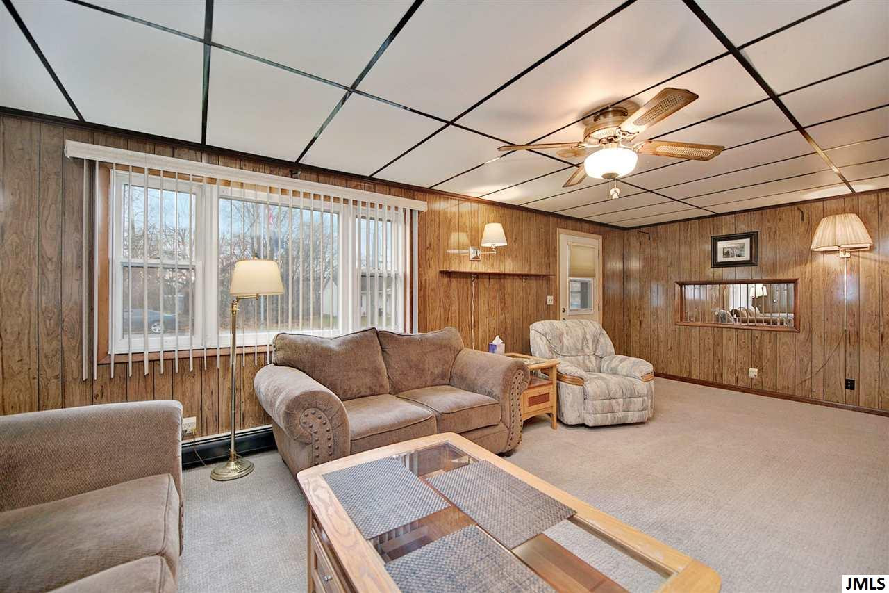557 7th Street Michigan Center, MI 49254 - Photo 8 of 22 Photo 8