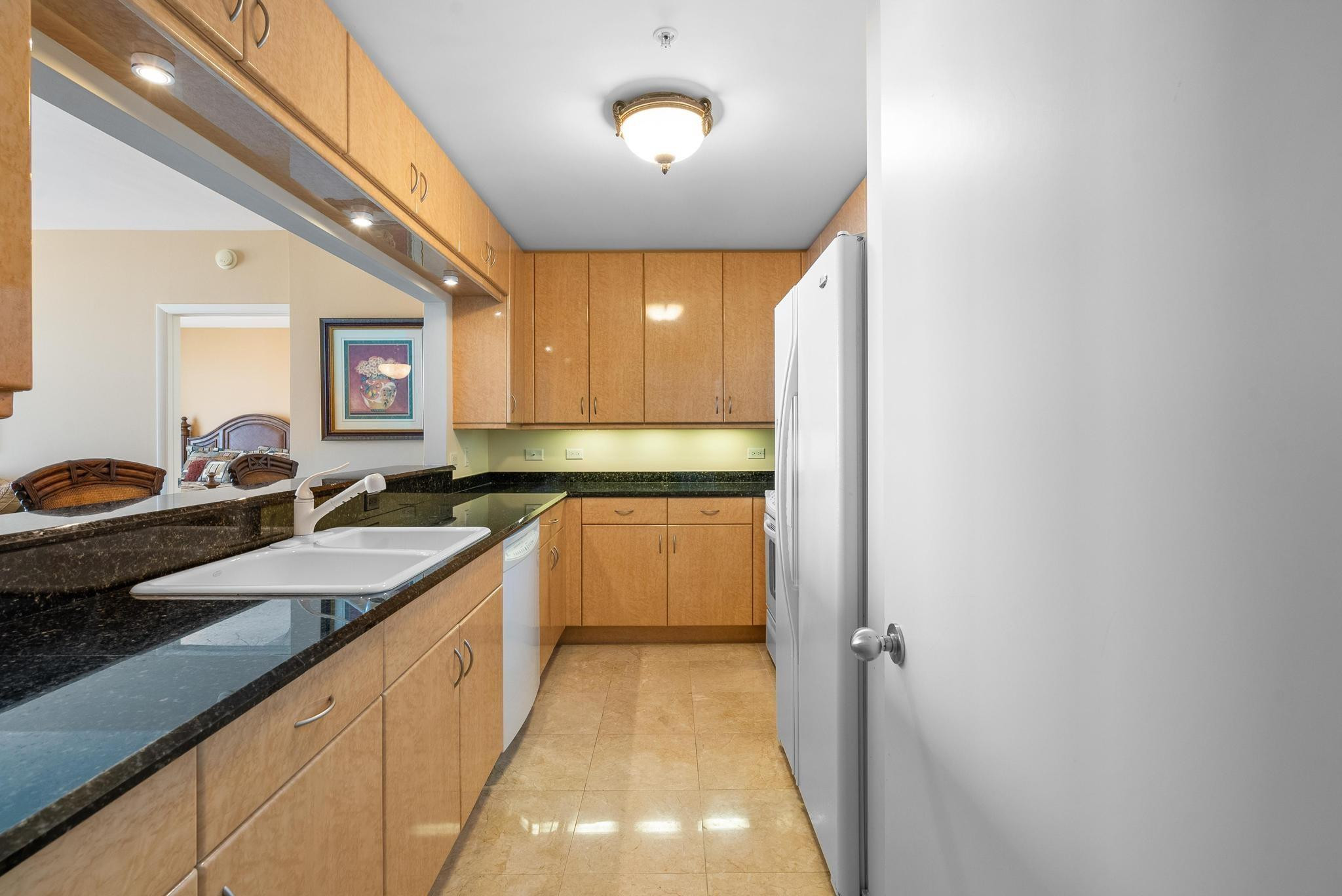 801 Brickell Key Boulevard, Unit 2903 Miami, FL 33131 - Photo 13 of 44 Photo 13