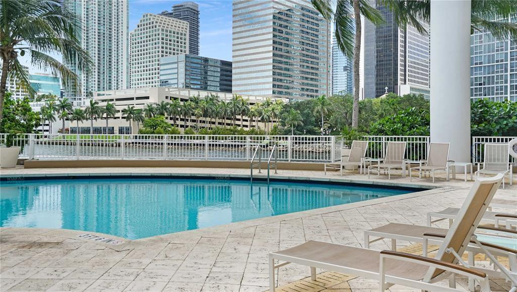 801 Brickell Key Boulevard, Unit 2903 Miami, FL 33131 - Photo 34 of 44 Photo 34