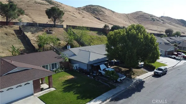 $475,000 | 14413 Glenoak Place, Fontana, CA 92337
