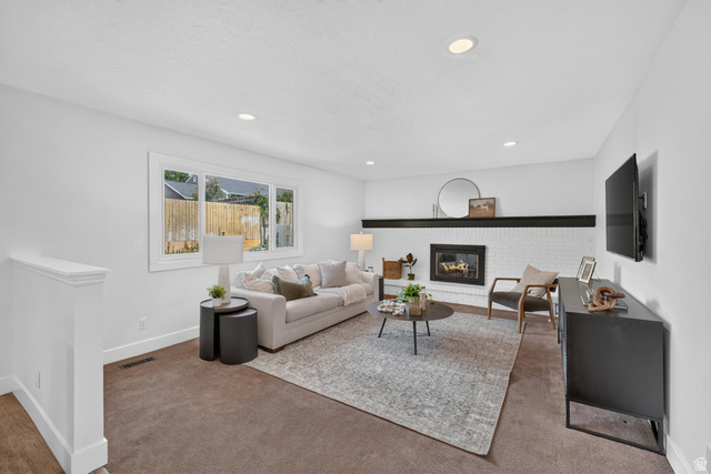 1251 Sage Ridge Road Sandy, UT 84094 - Photo 14 of 53