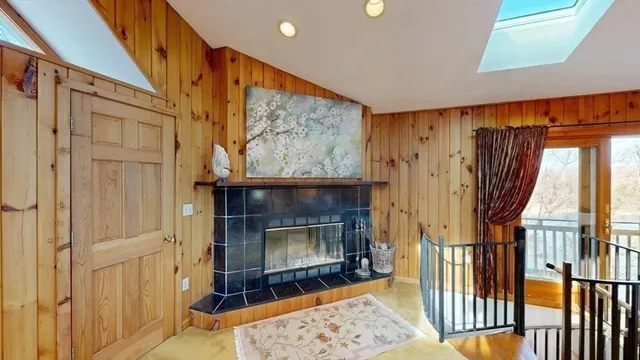 $550,000 | 173 King Richard Drive, Becket, MA 01223