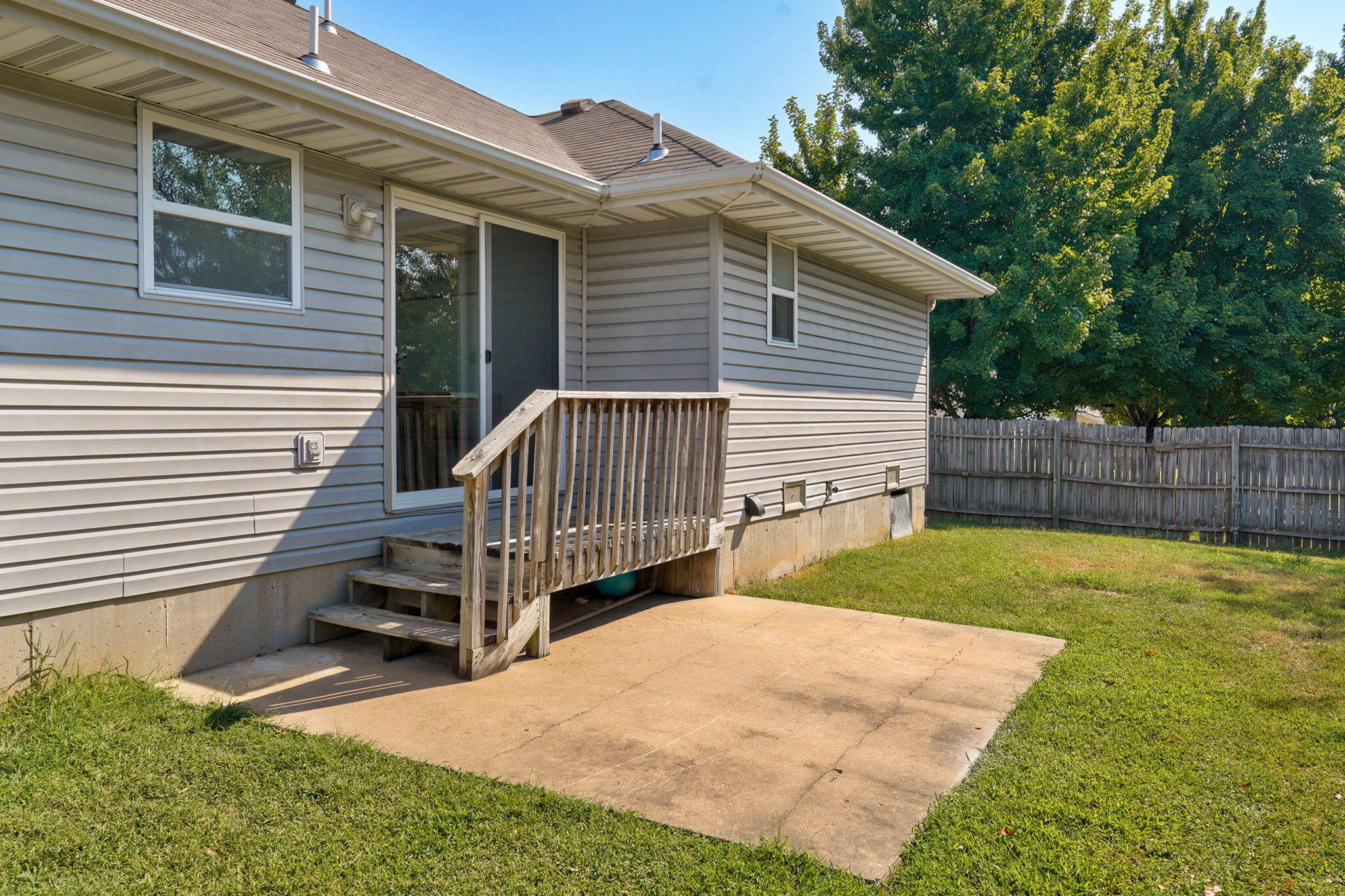 3430 West Riverside Street Springfield, MO 65807 - Photo 28 of 29 3430 W Riverside St-31