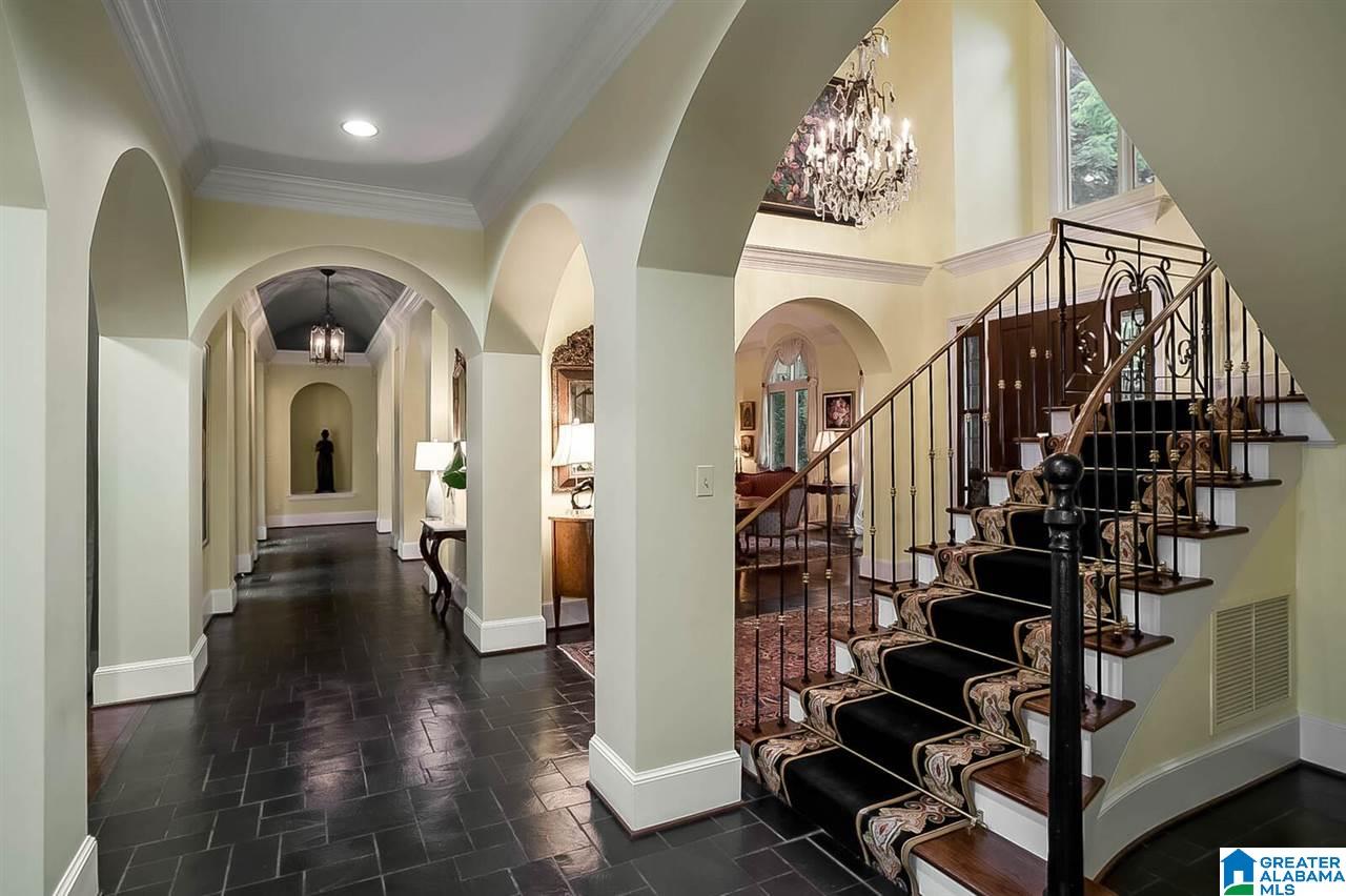 3240 Rockledge Road Birmingham, AL 35213 - Photo 4 of 50