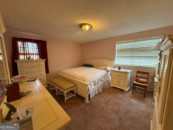 $399,900 | 3104 White Oak Road, Thomson, GA 30824