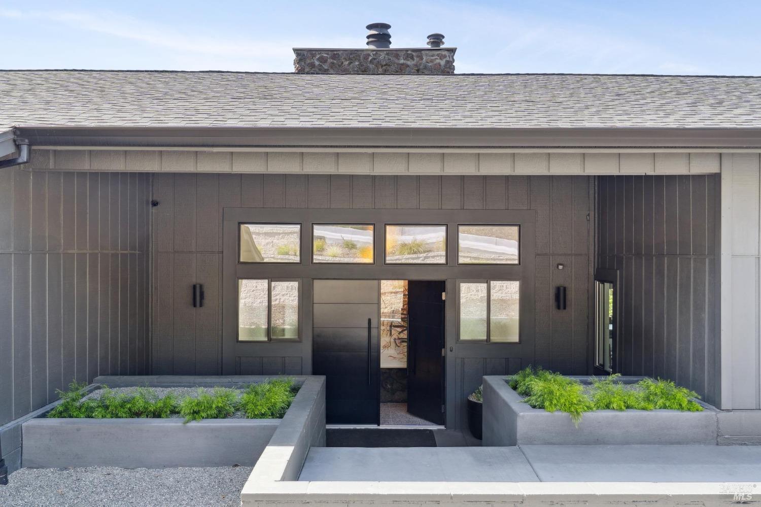 3485 Ridgeview Drive Santa Rosa, CA 95404 - Photo 2 of 63 a front view of a house with garden