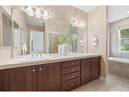 $1,350,000 | 516 Indian Peaks Trail West, Lafayette, CO 80026