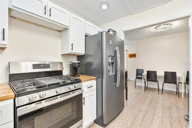 $298,999 | 995 Emerald Drive, Mount Dora, FL 32757