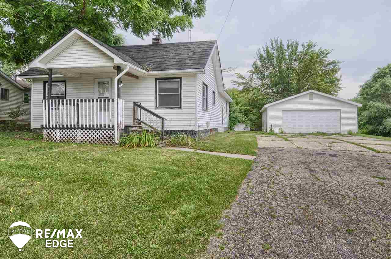 3413 Beveridge Road Flint, MI 48532 - Photo 2 of 15 31391764-1.JPG