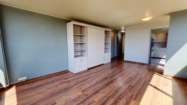 $1,800 | 3550 North Lake Shore Drive, Unit 727, Chicago, IL 60657