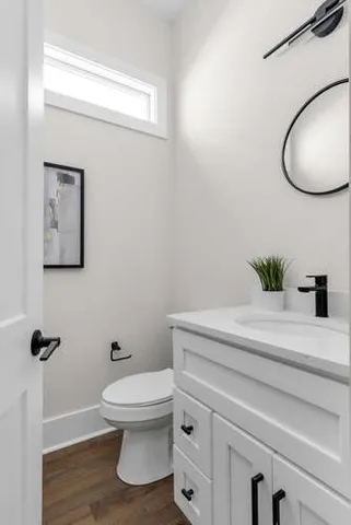 a bathroom with a toilet