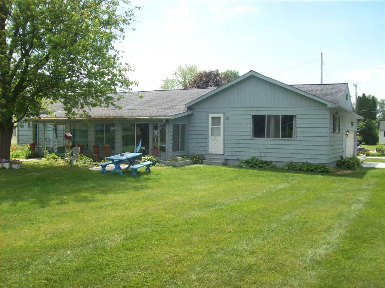 6033 Hopkins Road Flint, MI 48506 - Photo 2 of 29