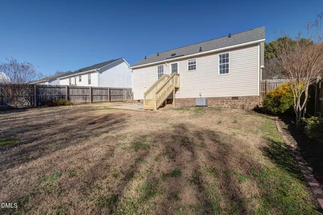 $269,000 | 2113 McKinnon Drive, Clayton, NC 27520