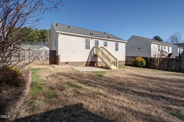 $269,000 | 2113 McKinnon Drive, Clayton, NC 27520