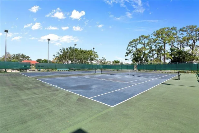 a view of a tennis court