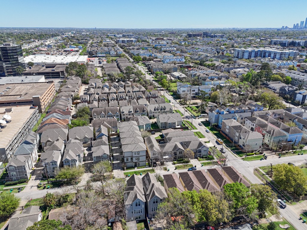 2601 Bevis Street, Unit E Houston, TX 77008 - Photo 38 of 47