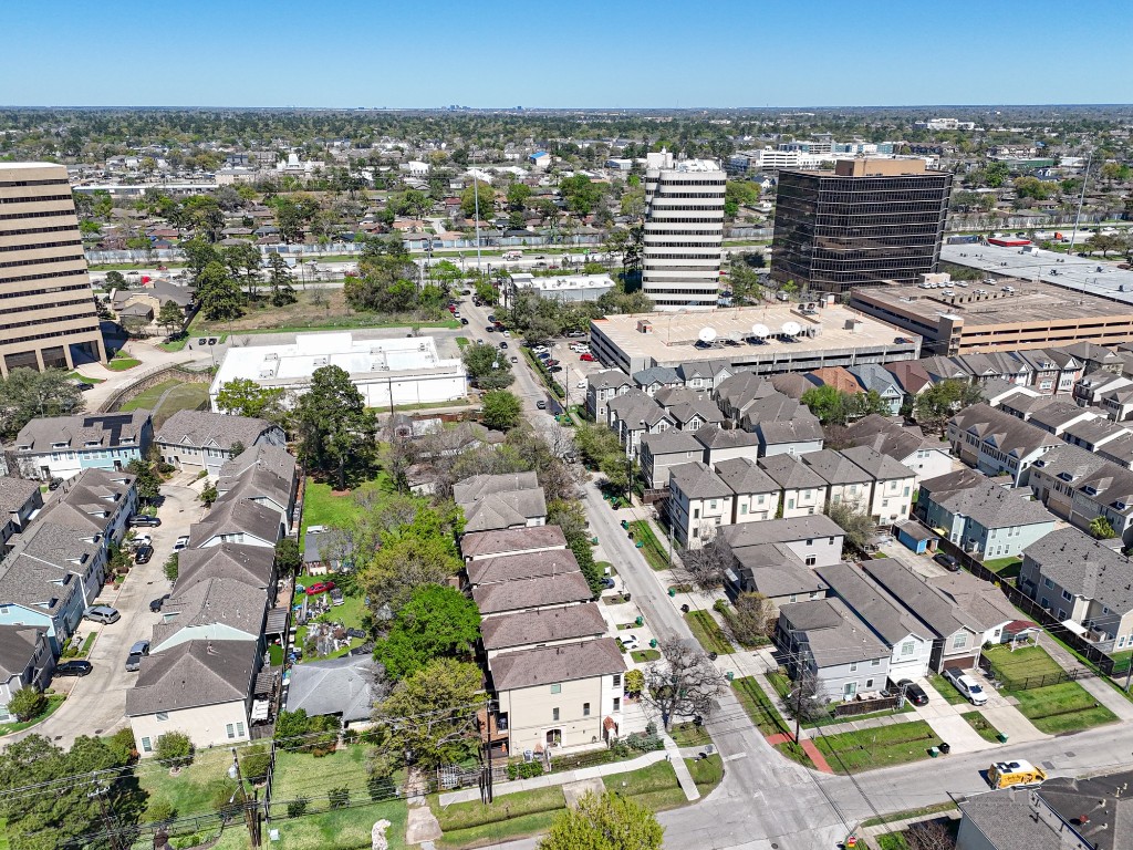 2601 Bevis Street, Unit E Houston, TX 77008 - Photo 44 of 47