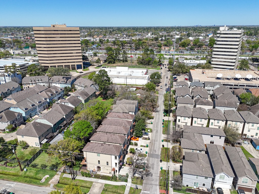 2601 Bevis Street, Unit E Houston, TX 77008 - Photo 46 of 47