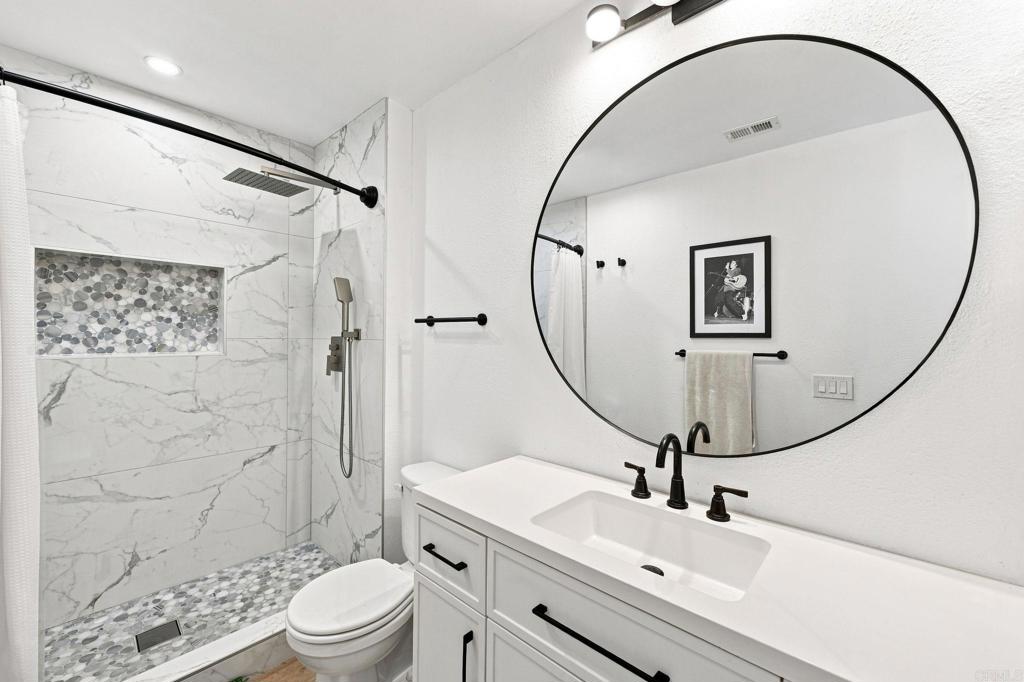 320 Grapevine Road, Unit 102 Vista, CA 92083 - Photo 14 of 22 Gallery Image 14