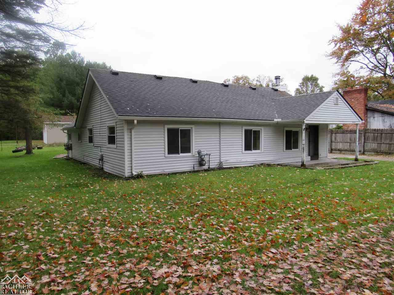 8364 Marsh Road Algonac, MI 48001 - Photo 1 of 19 31306345.JPG