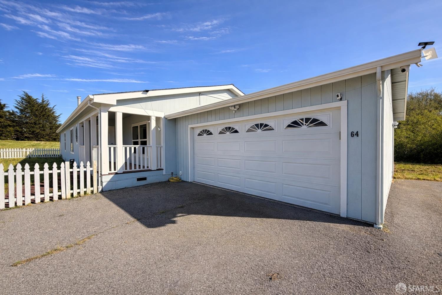 64 Struve Road Moss Landing, CA 95039 - Photo 3 of 88