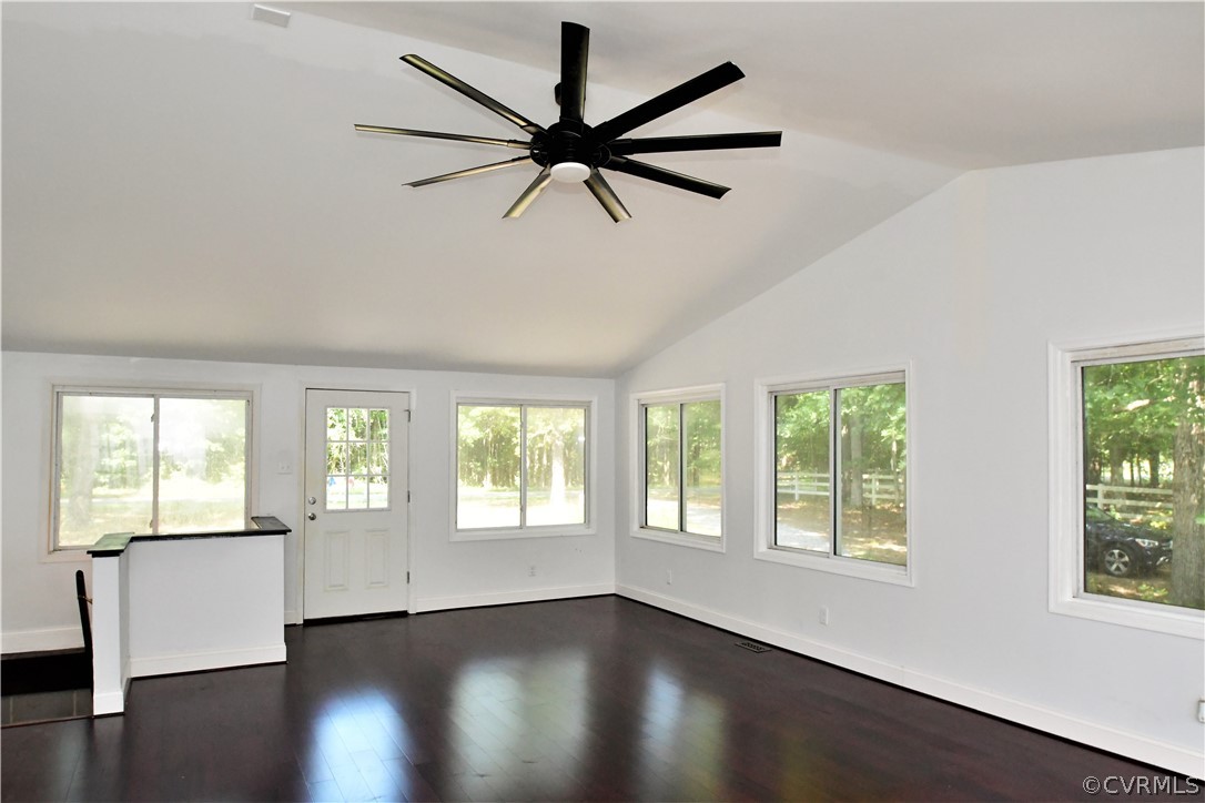 16427 Tyler Station Road Beaverdam, VA 23015 - Photo 15 of 40 Gallery Image 15