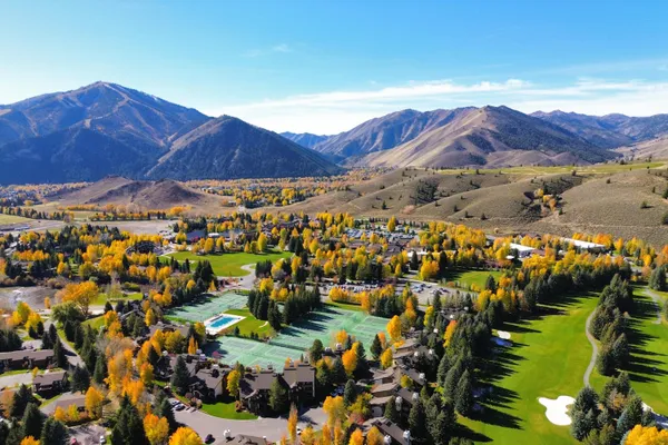$3,295,000 | 601-604 Wildflower Condo Drive, Sun Valley, ID 83353