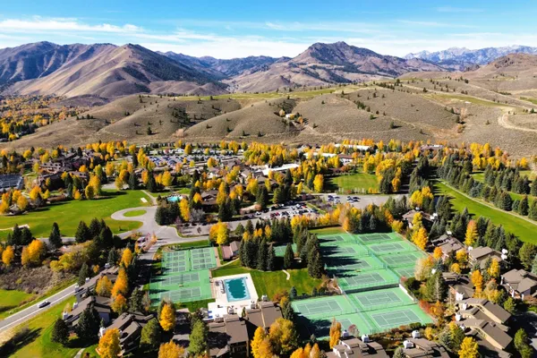 $3,295,000 | 601-604 Wildflower Condo Drive, Sun Valley, ID 83353