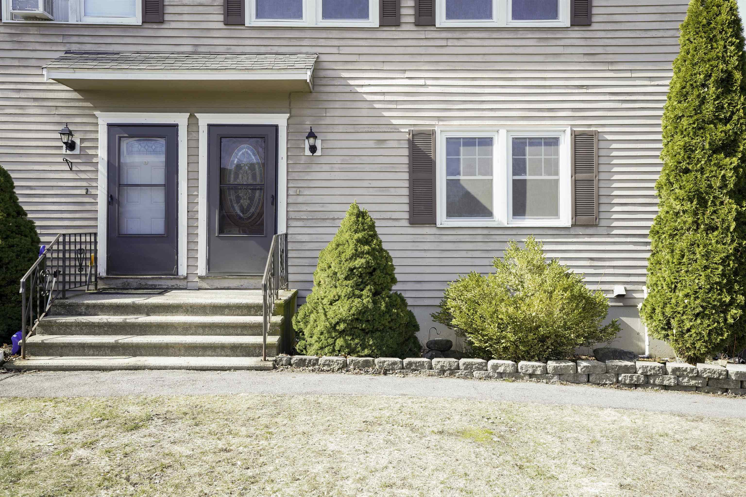 11 Phillip Road, Unit R Derry, NH 03038 - Photo 4 of 41