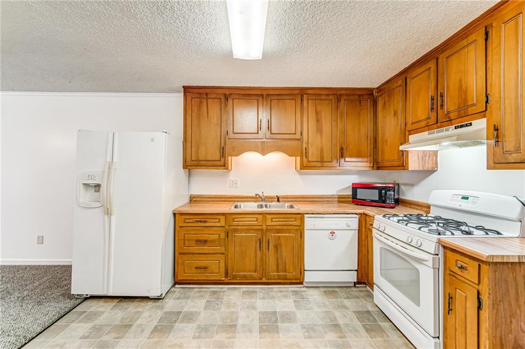 4355 East Paulding Drive, Unit B Dallas, GA 30157 - Photo 4 of 31