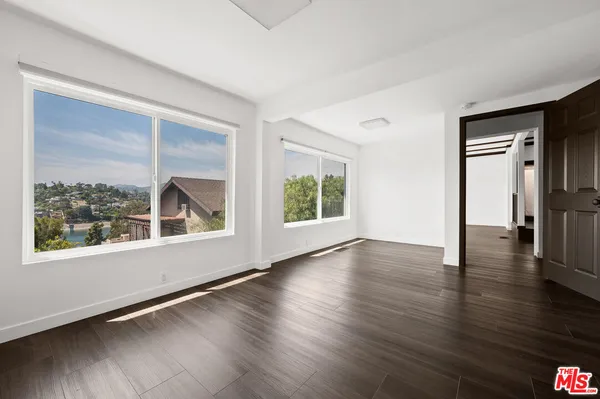 $5,500 | 1915 Apex Avenue, Unit 1/2, Los Angeles, CA 90039