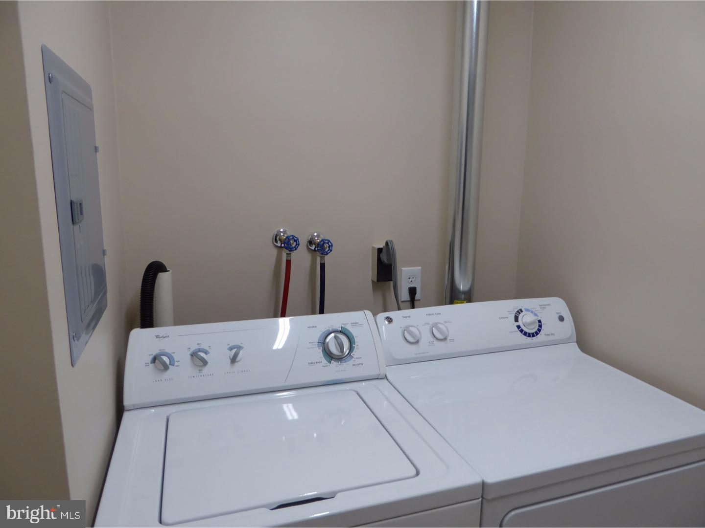 8920 Krewstown Road, Unit 212 Philadelphia, PA 19115 - Photo 20 of 23 Gallery Image 20