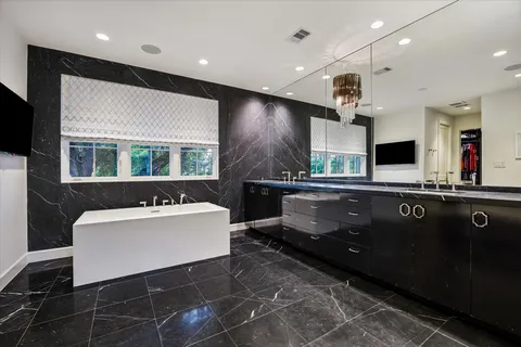 $5,095,000 | 3706 Tangley Street, Houston, TX 77005