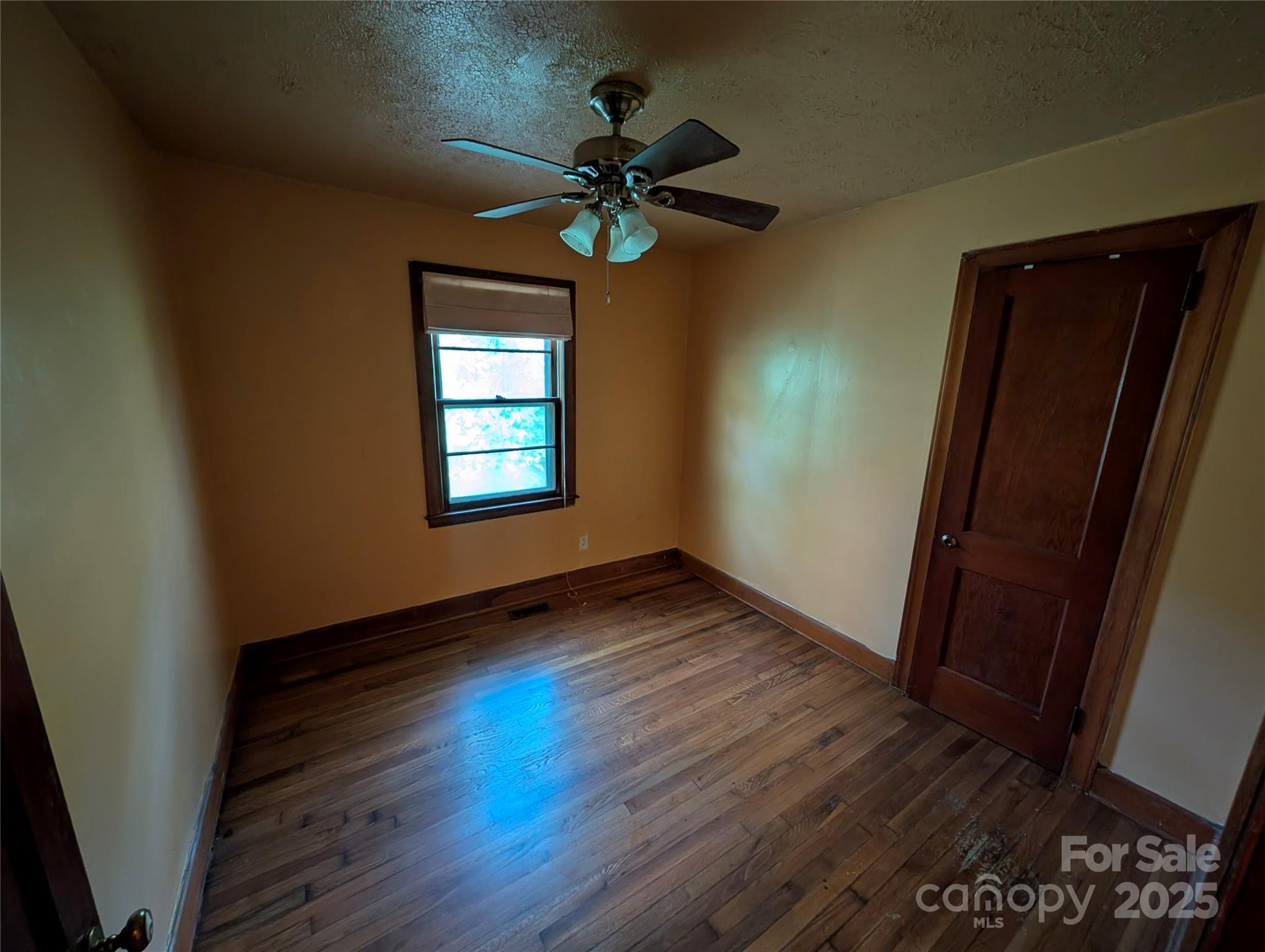 603 Willis Cove Road Canton, NC 28716 - Photo 11 of 20 Gallery Image 11
