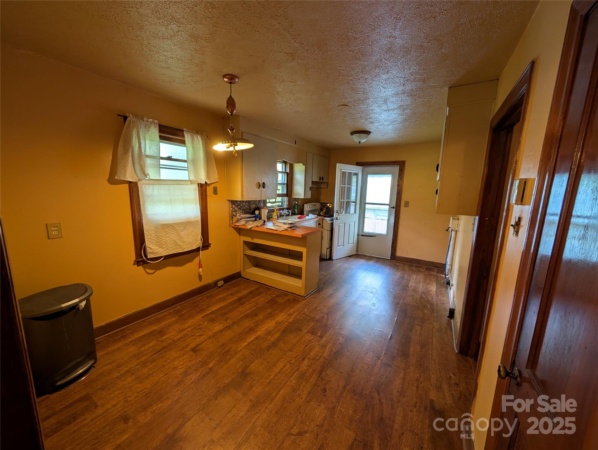 603 Willis Cove Road Canton, NC 28716 - Photo 9 of 20 Gallery Image 9