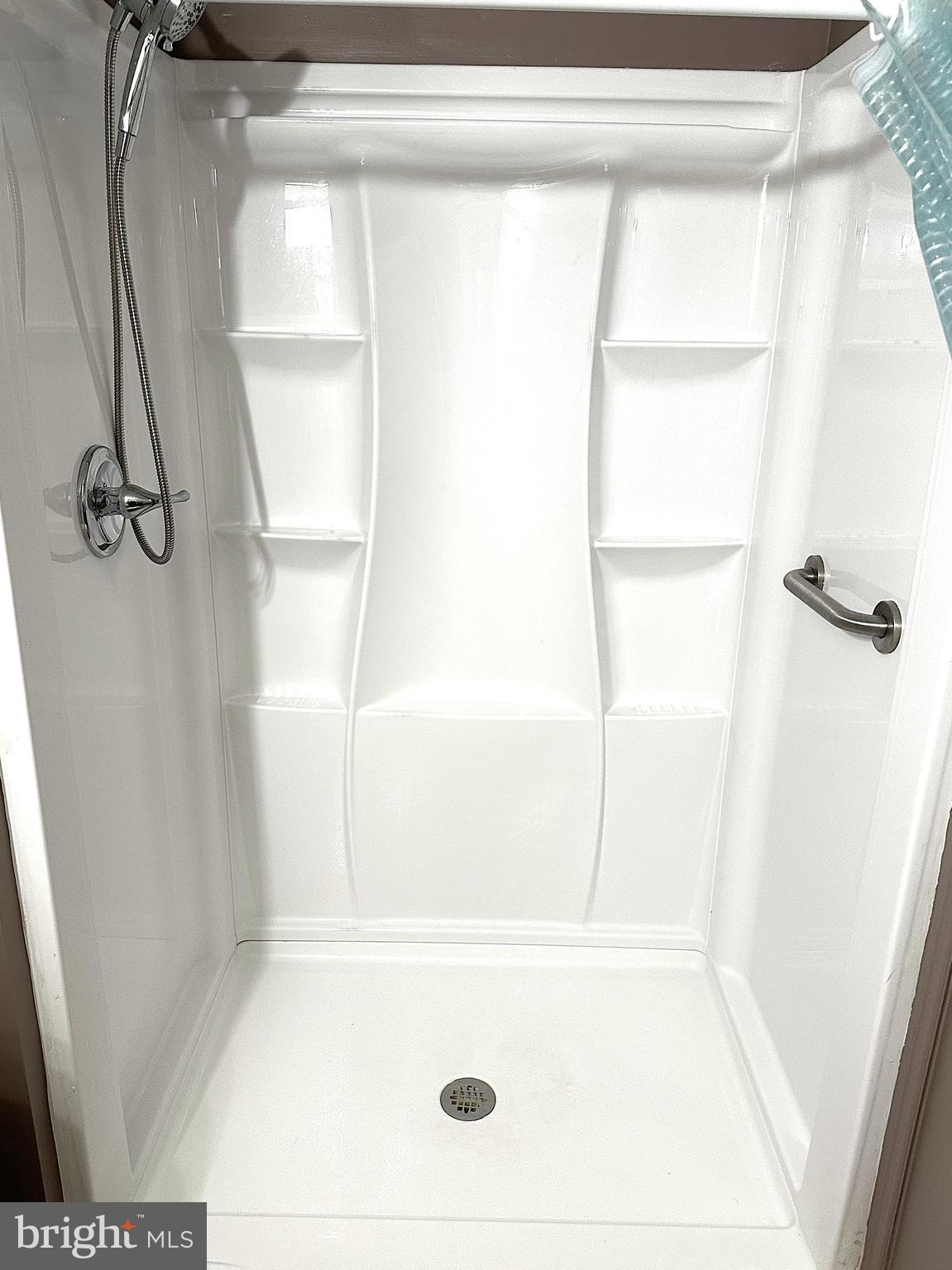 2400 Lincoln Avenue, Unit 2 Sparrows Point, MD 21219 - Photo 16 of 22