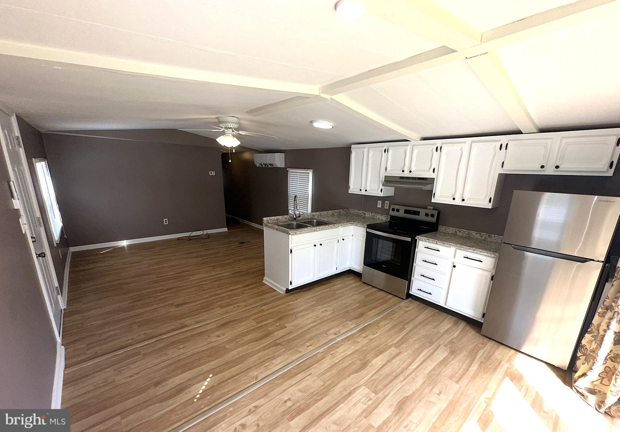 2400 Lincoln Avenue, Unit 2 Sparrows Point, MD 21219 - Photo 4 of 22