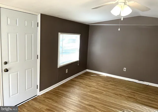 $49,900 | 2400 Lincoln Avenue, Unit 2, Sparrows Point, MD 21219