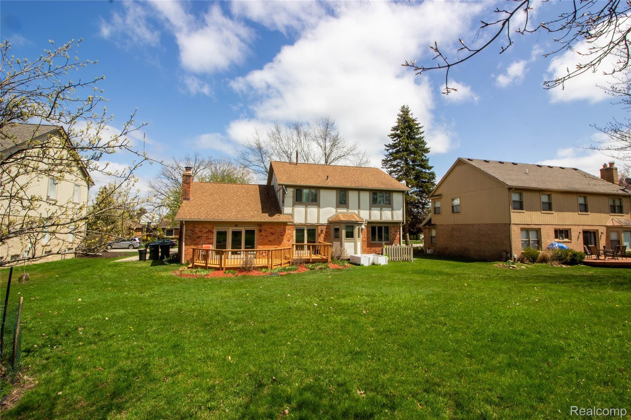 1668 Snowden Circle Rochester, MI 48306 - Photo 26 of 29 _MG_2398-HDR.jpg