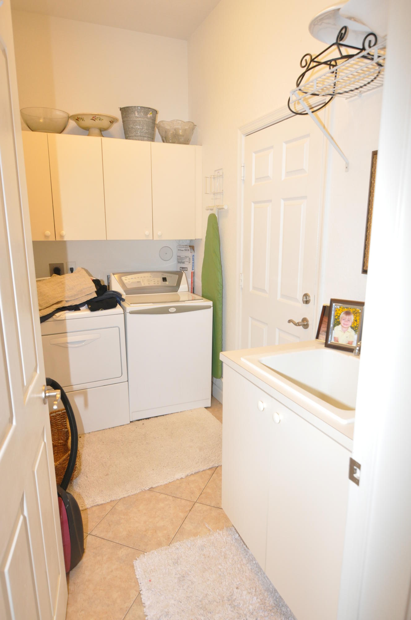 191 Via Veracruz Jupiter, FL 33458 - Photo 16 of 25 LAUNDRY ROOM