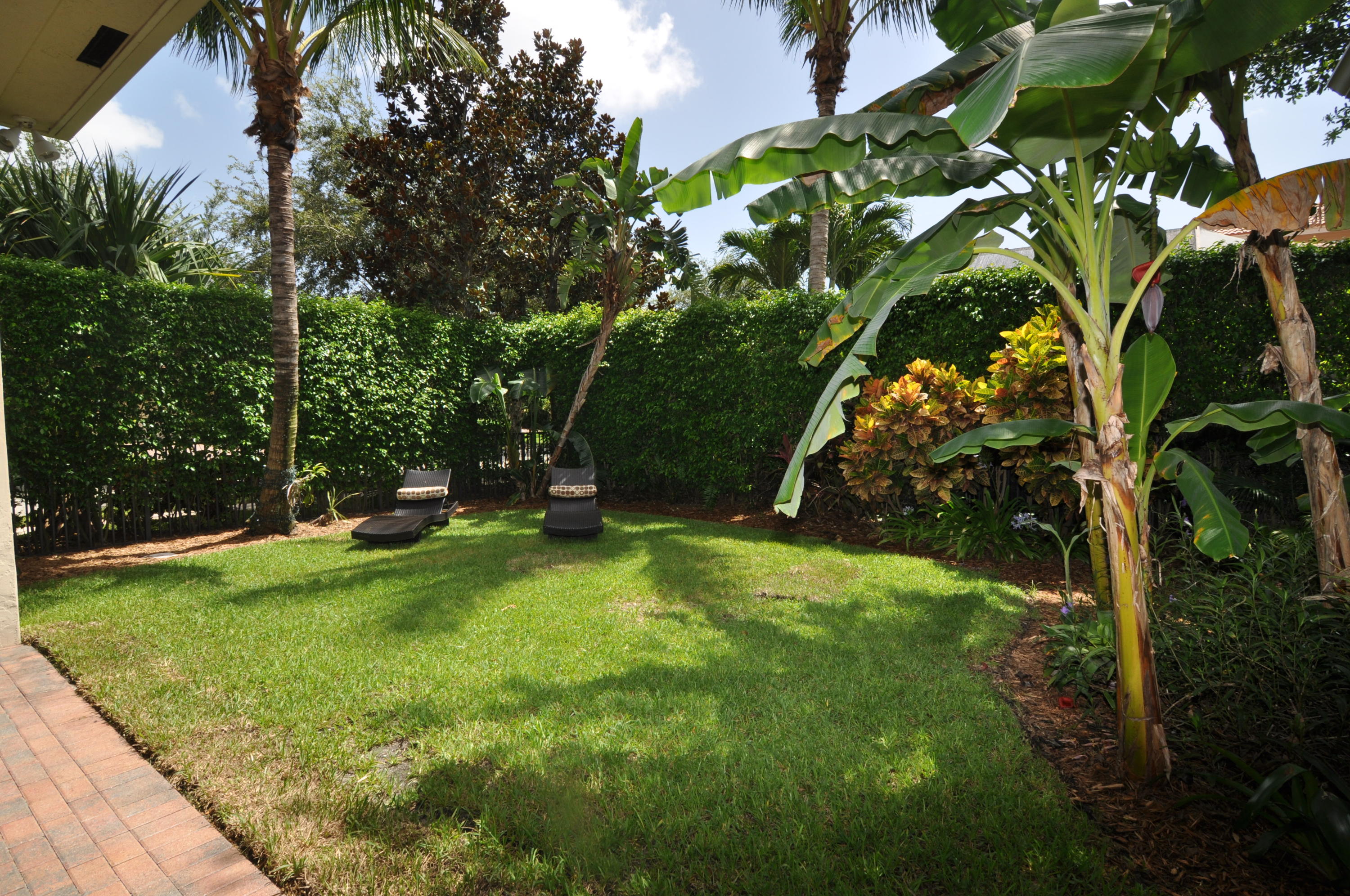 191 Via Veracruz Jupiter, FL 33458 - Photo 19 of 25 YARD