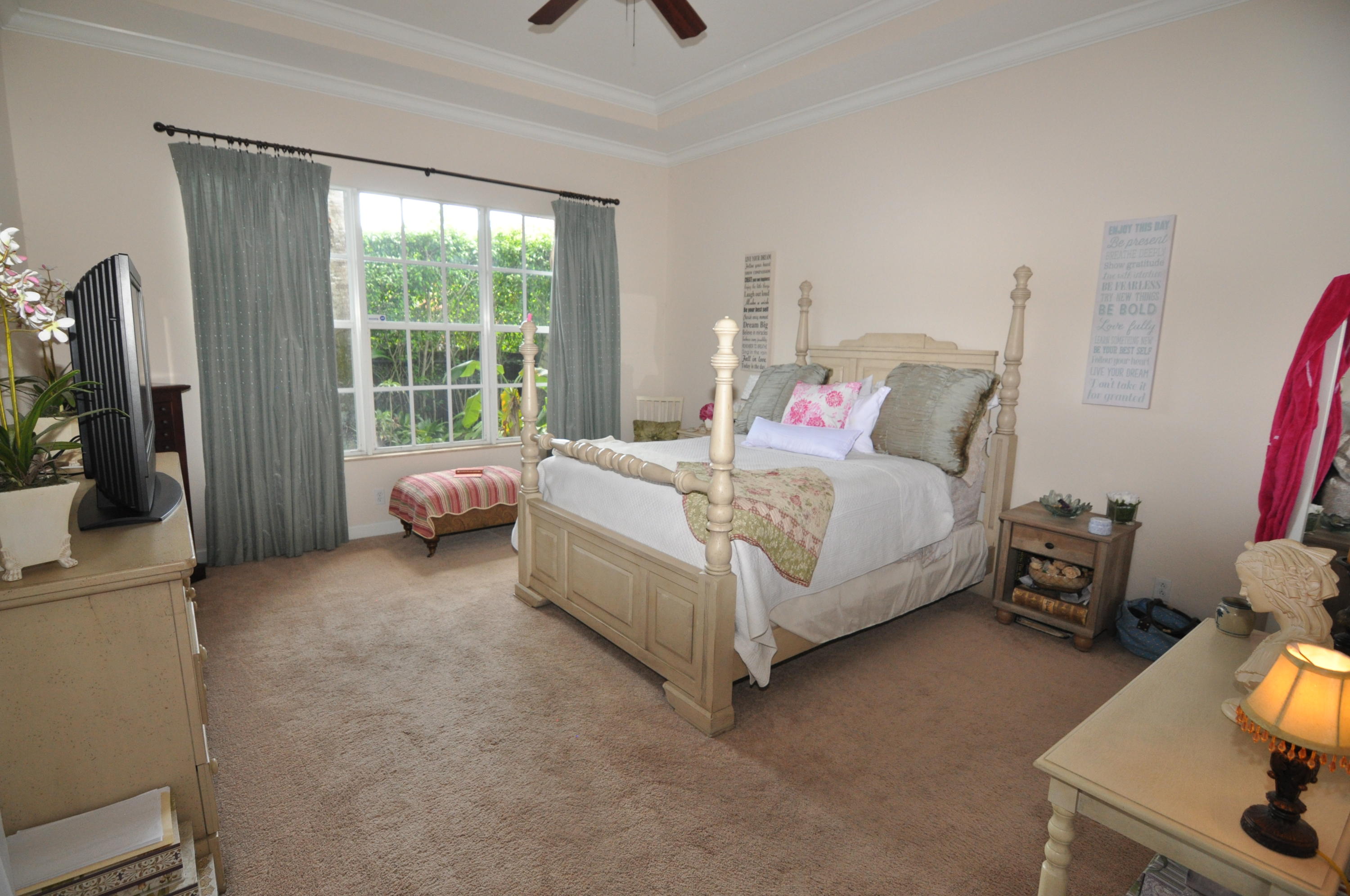191 Via Veracruz Jupiter, FL 33458 - Photo 10 of 25 MASTER BEDROOM