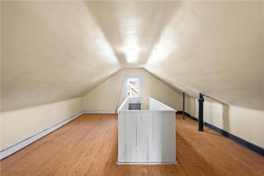 4004 Kleber Street Pittsburgh, PA 15212 - Photo 23 of 35 a view of a hallway with staircase