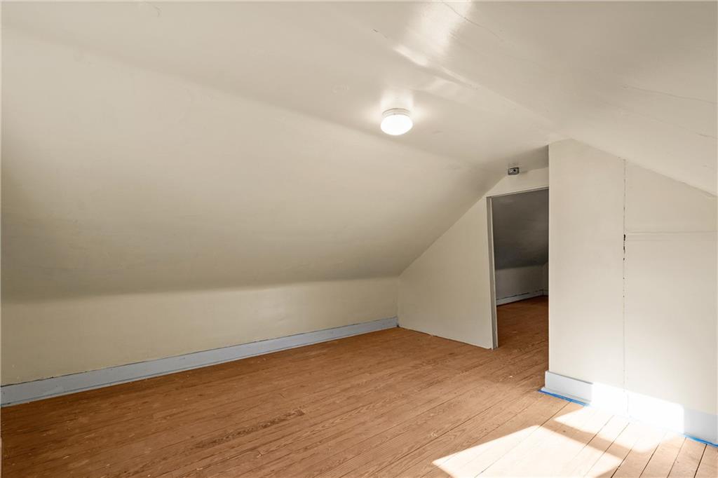 4004 Kleber Street Pittsburgh, PA 15212 - Photo 25 of 35 a view of empty room with wooden floor