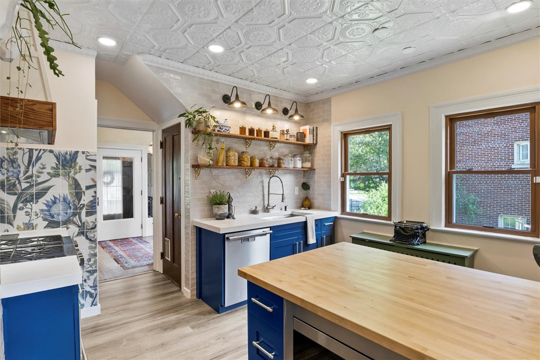 1315 Culver Road Rochester, NY 14609 - Photo 14 of 45